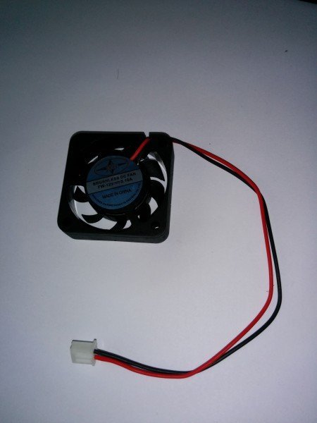 Lüfter 24V 40x40x10mm KDE2404PFV2-11AB